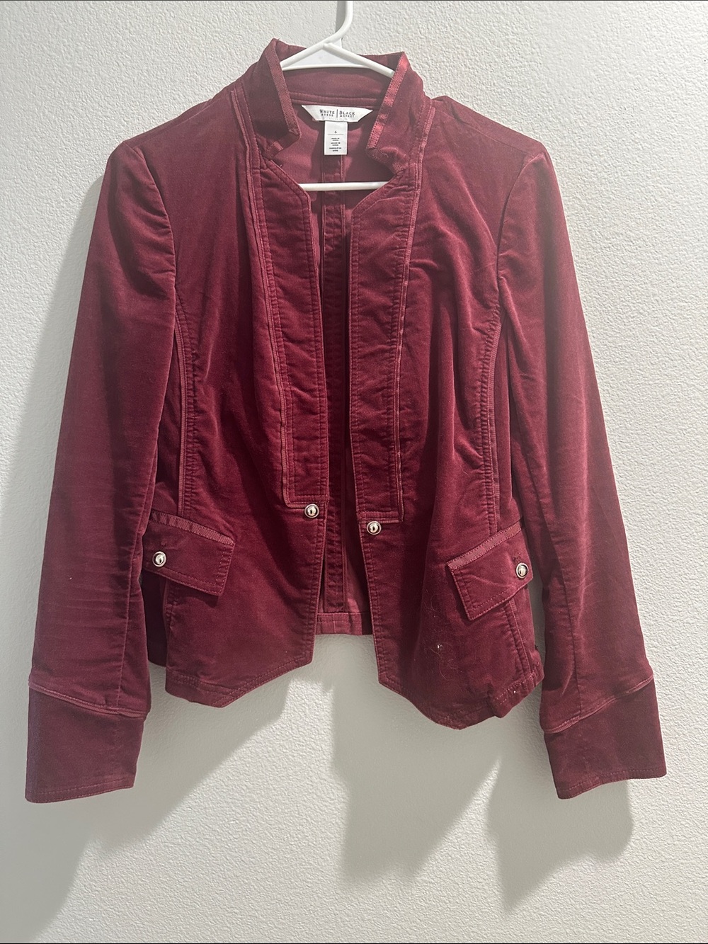 White House Black Market Women's Deep Wine Velvet Blazer